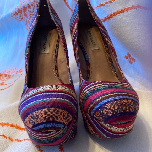 Steve Madden Pammyy Multicolor Nordic Platform - Picture 2 of 9